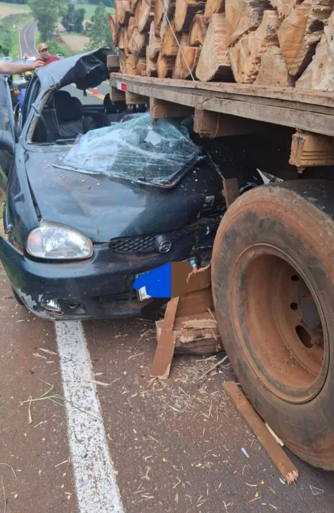 Capotamento HB20  /  Colisão Traseira