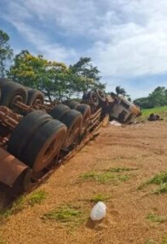 Policia Rodoviária atende acidentes em rodovias da região