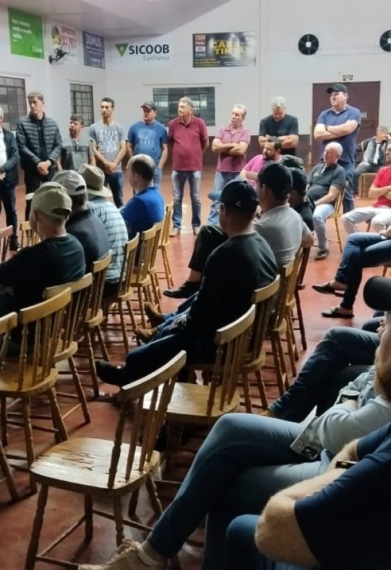 Reunião discute projeto de asfaltamento da via que liga Iguiporã, Bela Vista e Porto Mendes
