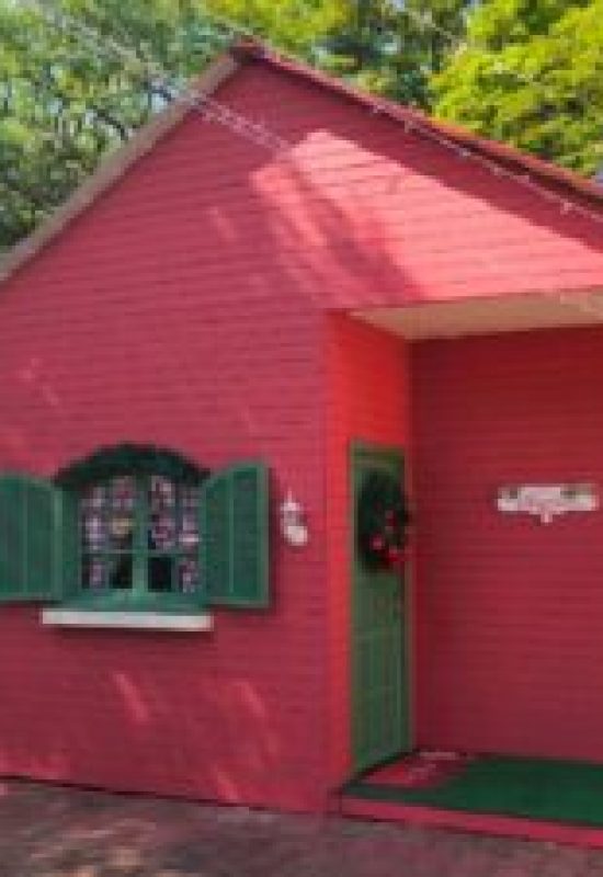 Casinha do Papai Noel recebe visitas até 21 de dezembro em Marechal Cândido Rondon