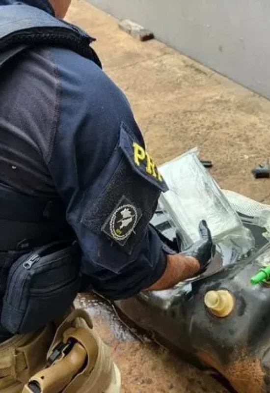 PRF apreende contrabandeados em ações na fronteira do Brasil