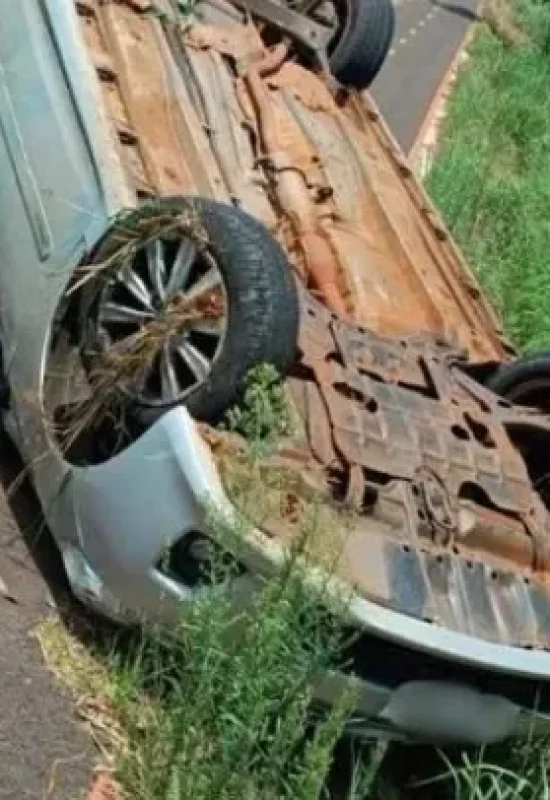 Capotamento entre Sub-Sede e São Clemente