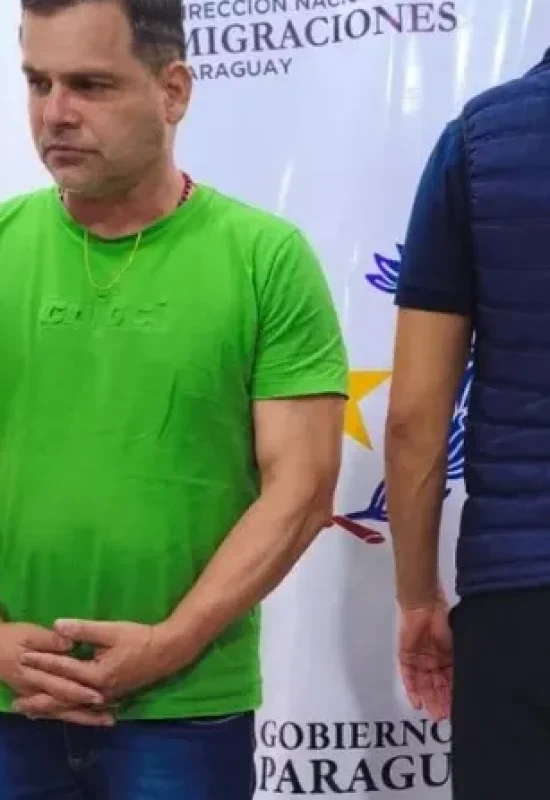 Ex-diretor da PRF rompe tornozeleira e foge para o Paraguai