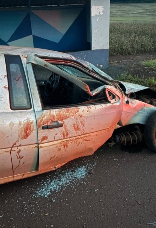 Homem é esfaqueado e suspeito provoca acidente enquanto vitima era levada para hospital