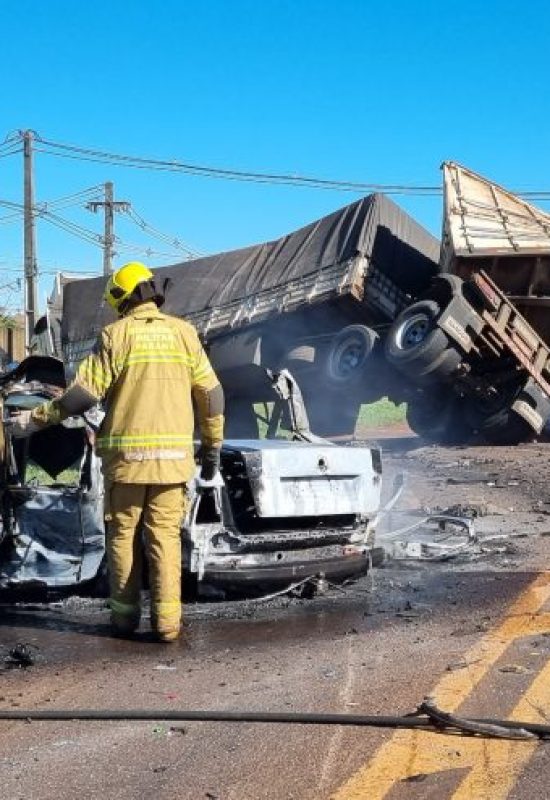 Homem que morreu em acidente na BR-277 em Cascavel é identificado